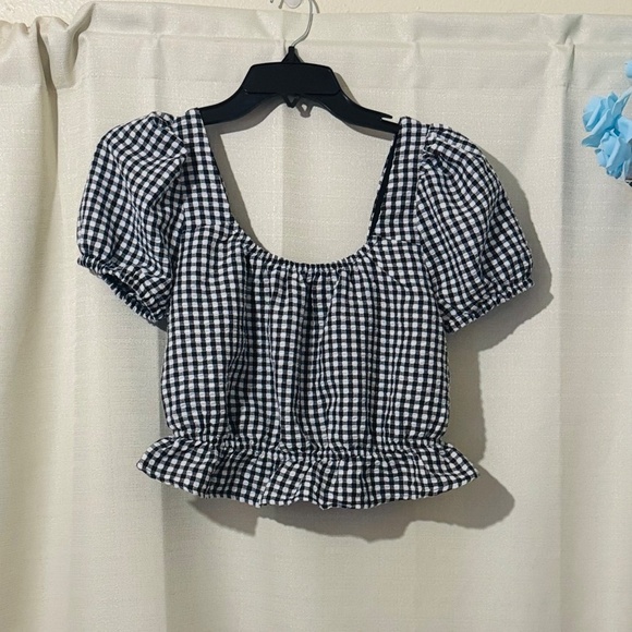 Stitch & Pine Cute Junior’s Top Size Small - Picture 5 of 5